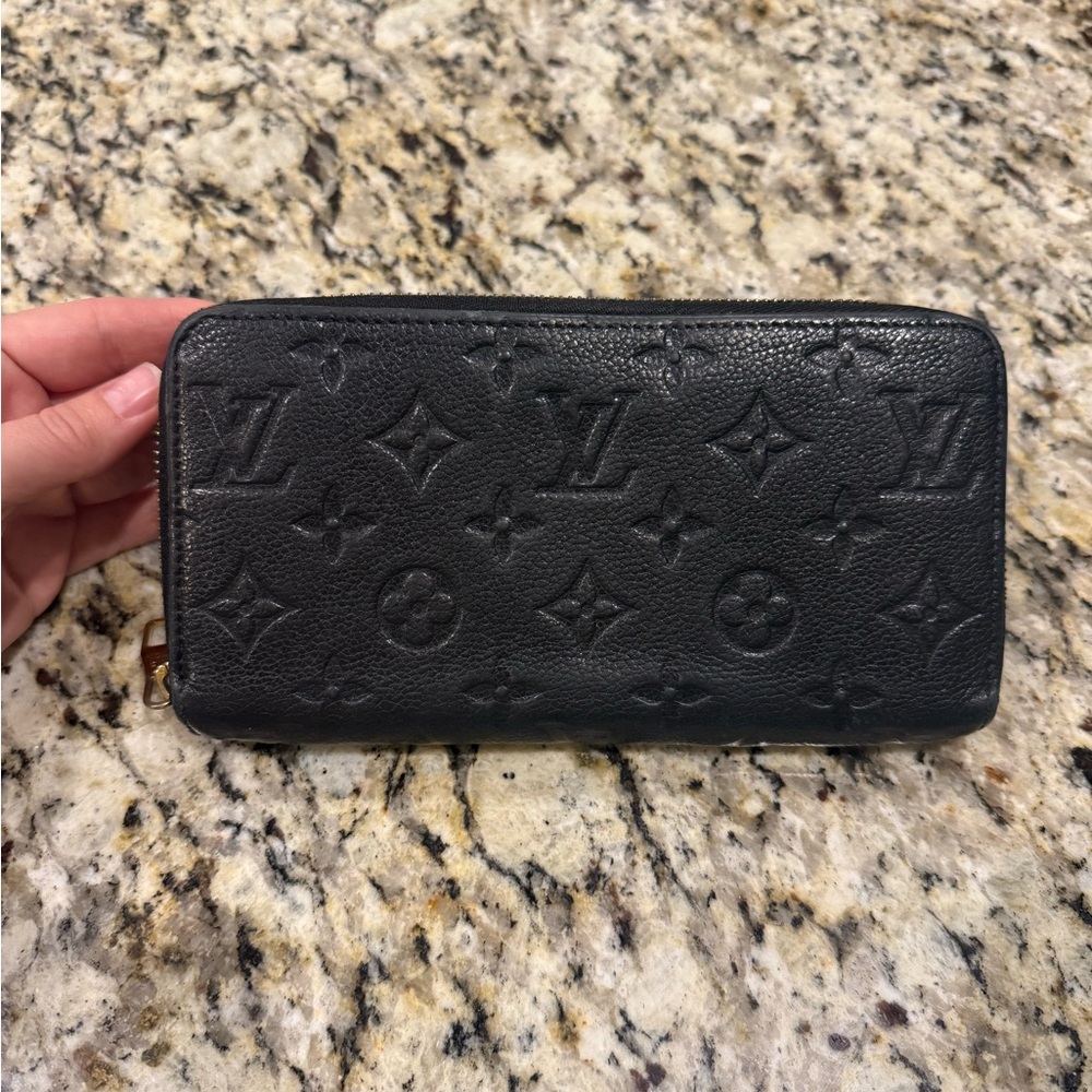 Louis Vuitton Zippy Wallet - Black Monogram Empreinte Leather - Picture 2 of 6